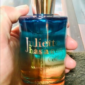 Juliette Has a Gun * Vanilla Vibes